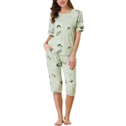 Cheibear Womens Capri And Short Sleeve Shirt Floral Lounge Set Nightwear Soft Sleepwear Pajama Sets -Cheibear Sales Store GUEST a098f898 50c5 4f8e 8a0c 5001df2c3bb9